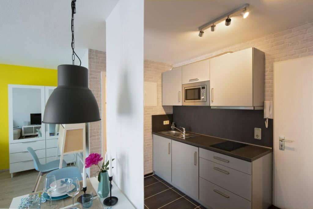 Exklusives Apartment Inklusive Netflix Und Parkplatz Карлсруэ Экстерьер фото